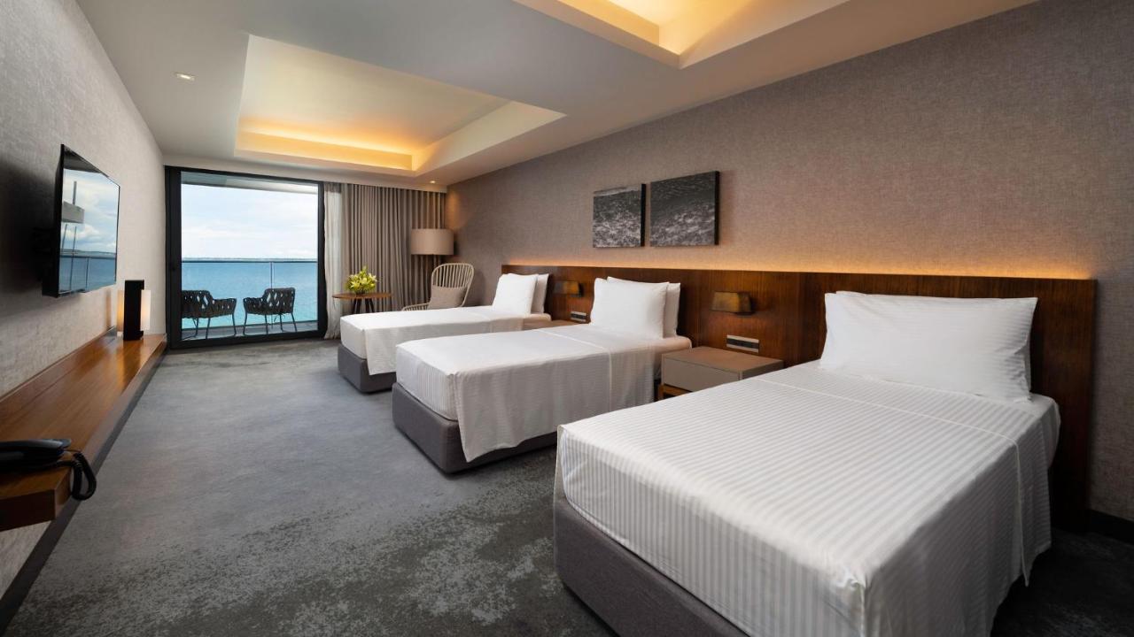 The Reef Island Resort Mactan, Cebu 막탄 외부 사진