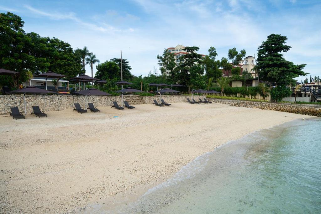 The Reef Island Resort Mactan, Cebu 막탄 외부 사진